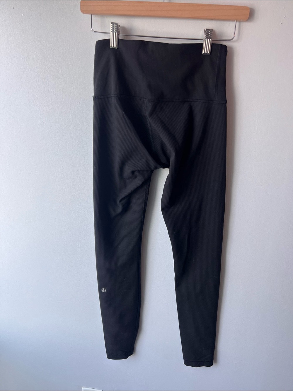 Lululemon Wunder Train High-Rise Ribbed Tight 25 Size 4 Black Women’s Leggings - Picture 4 of 11